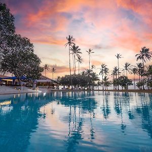 Pegasus Reef - A Beach Resort In Colombo