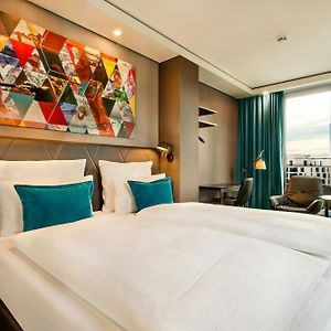 Motel One Frankfurt-Roemer